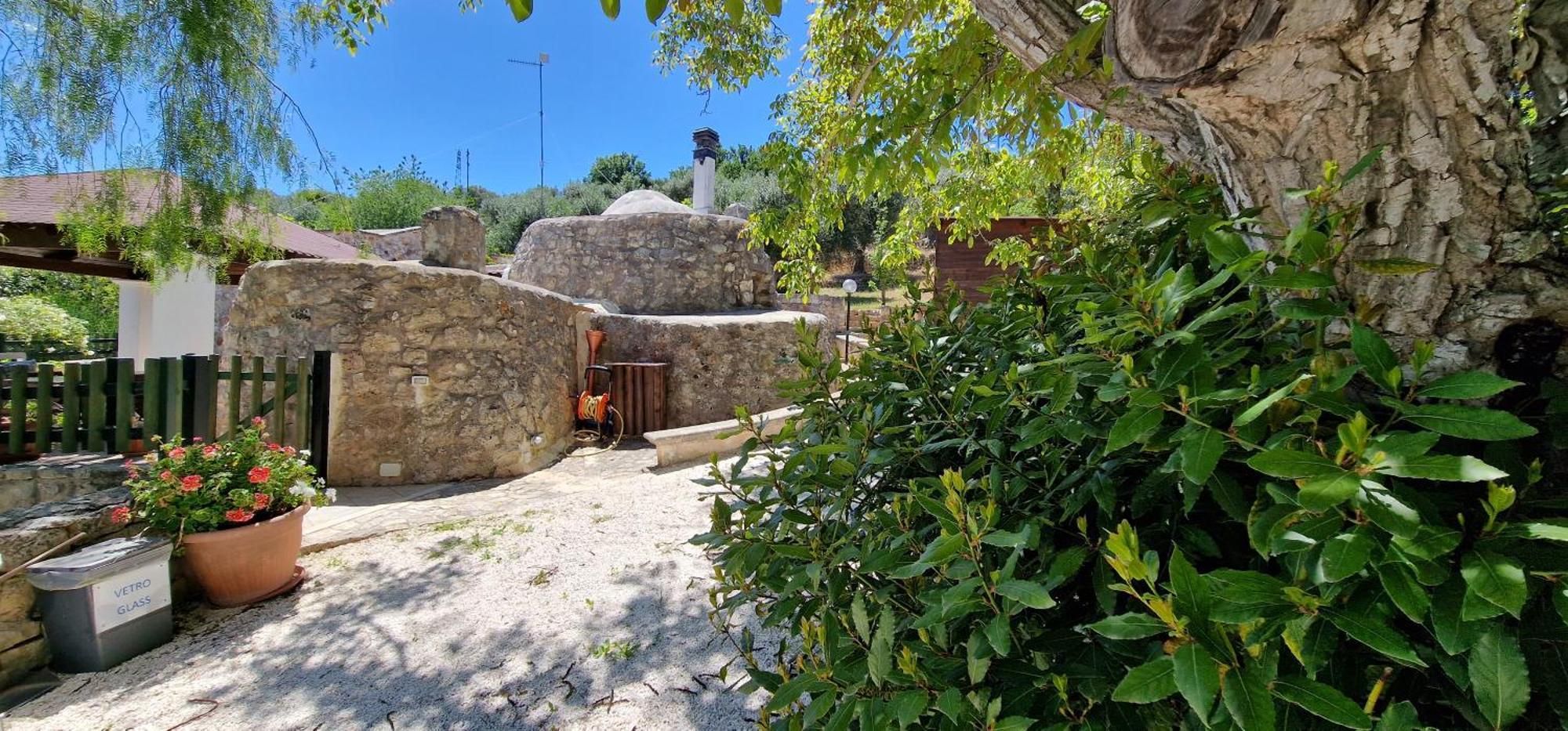 Trullo Grande Noce Villa Ostuni Eksteriør billede